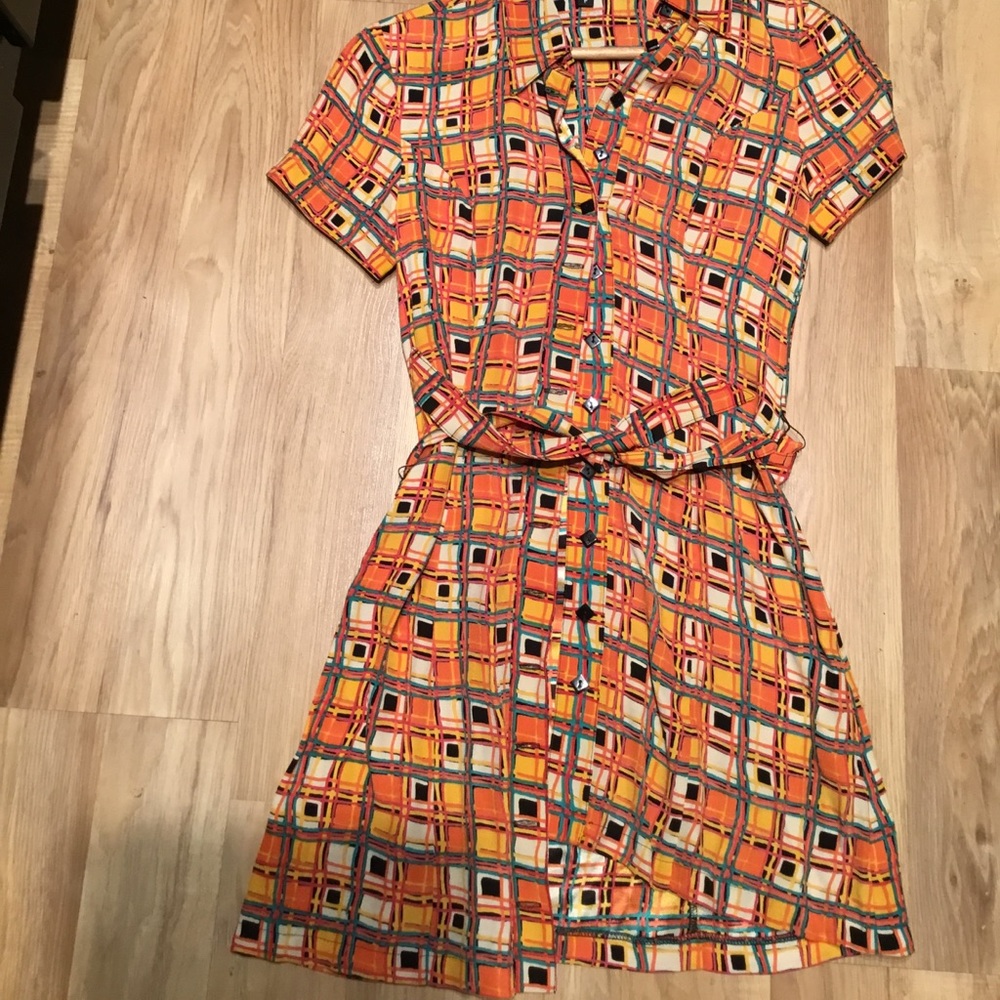 Betsey Johnson  tunic top *offers welcome*